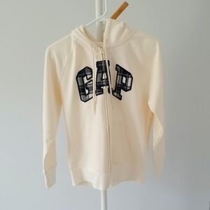 GAP cream coloured zip up hoodie with plaid lettering, size small